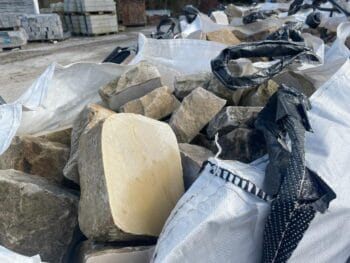 Pavé en Grès Ancien Scié de Réemploi