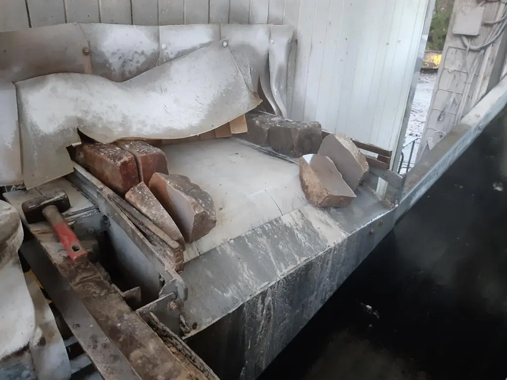 Pavé en Grès Ancien Scié de Réemploi