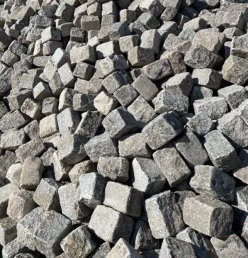 Pavé en Granit Ancien de Réemploi