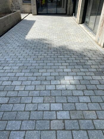 Pavé en Calcaire Gris Naturel - 20 cm X 14 cm, 5-7 cm